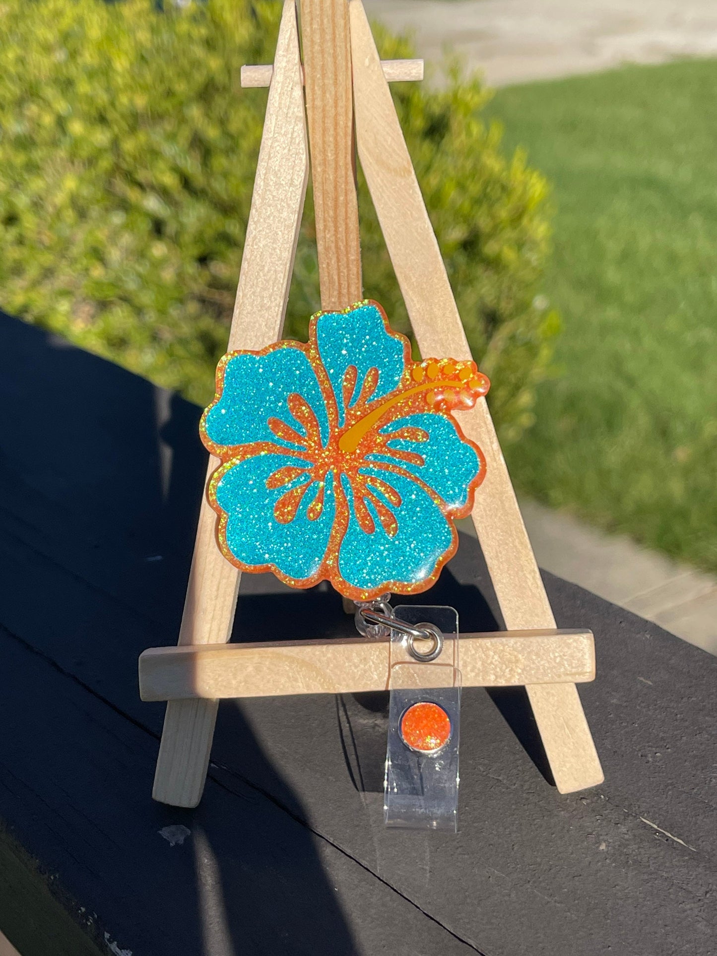 Hibiscus Hawaiian Flower Retractable Badge Reel
